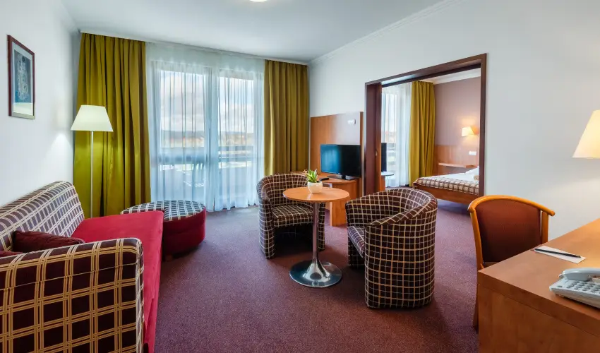 Hunguest Hotel Pelion  Tapolca - H�sv�t (min. 2 �j)