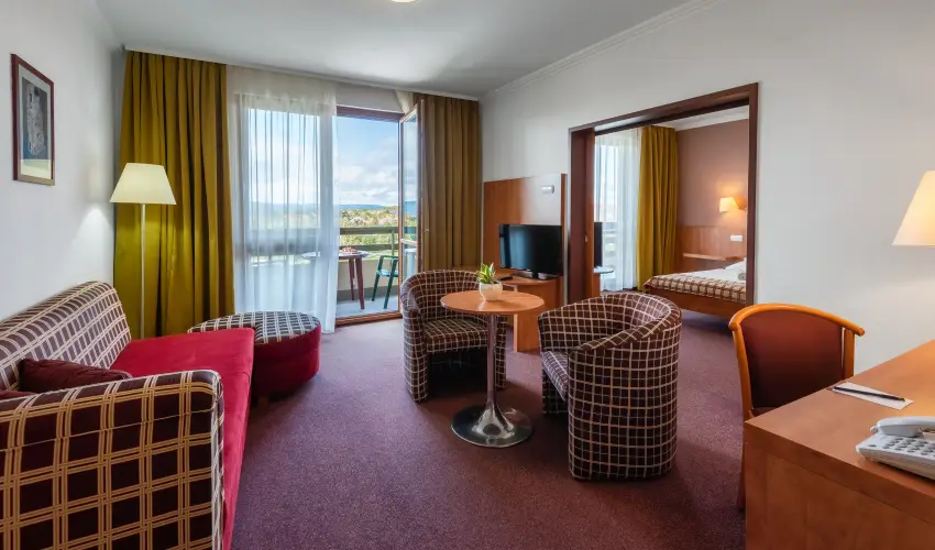 Hunguest Hotel Pelion  Tapolca - H�sv�t (min. 2 �j)