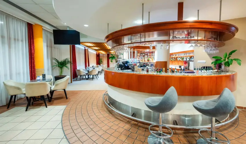 Hunguest Hotel Pelion  Tapolca - H�sv�t (min. 2 �j)