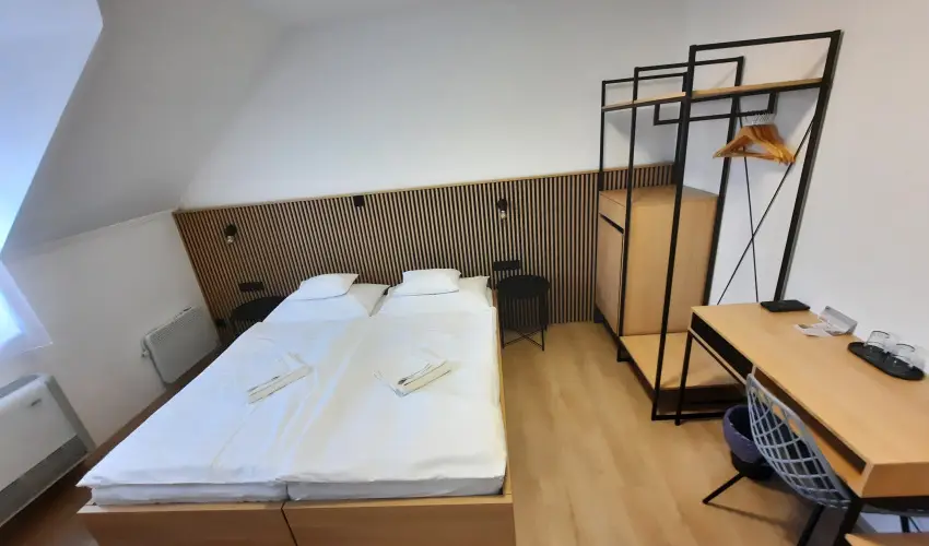 Svirg Terml Panzi Hajdnns - Hsvt