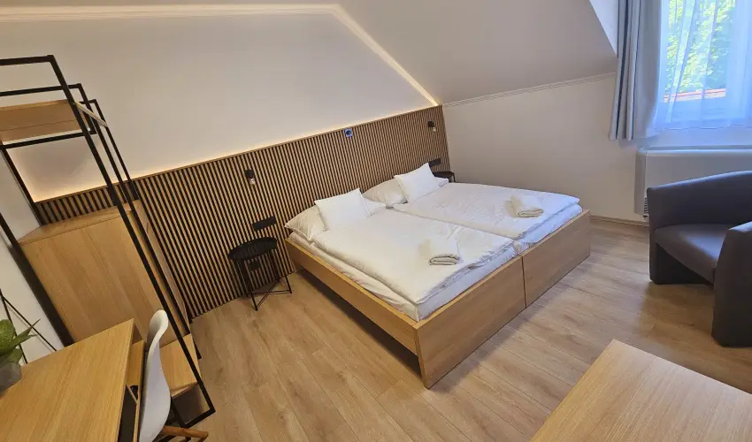 Svirg Terml Panzi Hajdnns - Hsvt