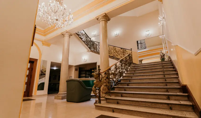 Tisza Hotel Szeged - Hsvt 