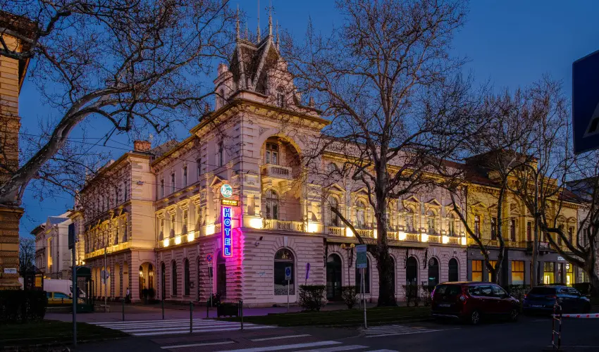 Tisza Hotel Szeged - Hsvt 