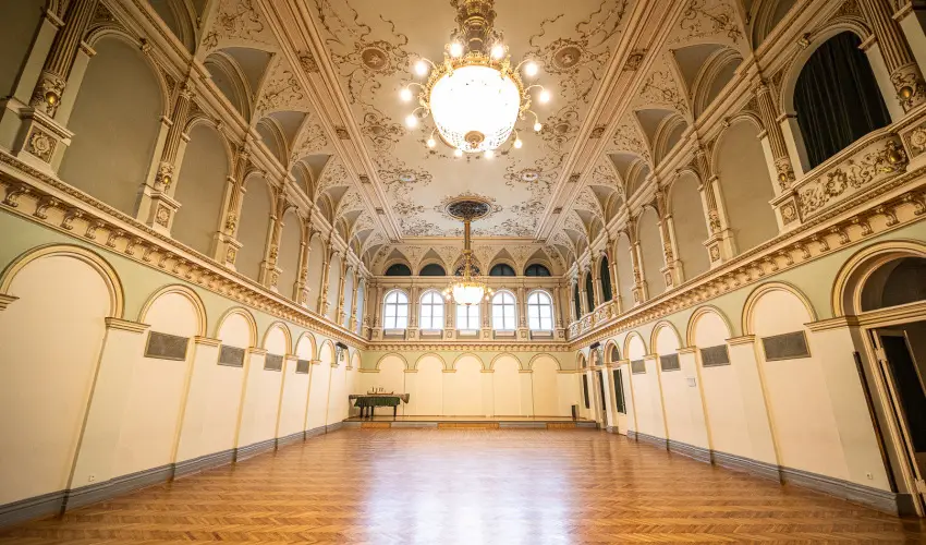 Tisza Hotel Szeged - Hsvt 