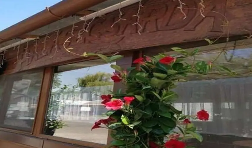 Tiszacsegei Halszcsrda s Panzi  Tiszacsege - Hsvt 