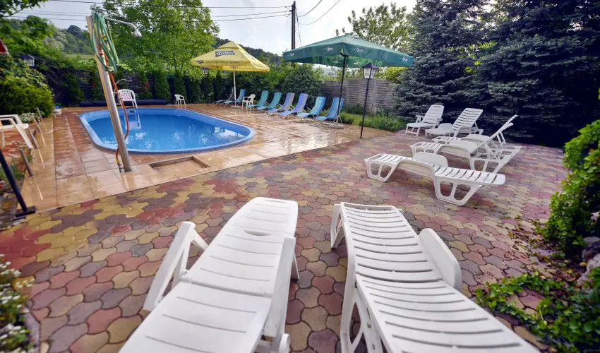 T�kert Fogad� Nagym�nyok - H�sv�t