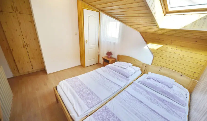 T�kert Fogad� Nagym�nyok - H�sv�t