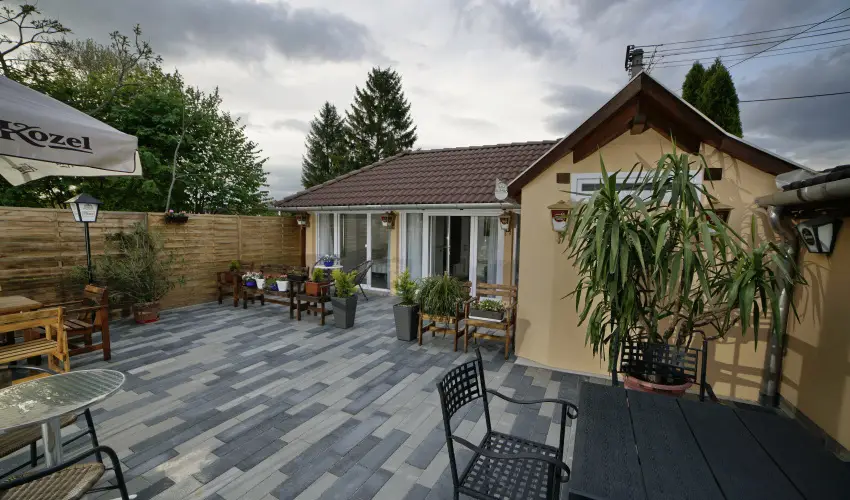 T�kert Fogad� Nagym�nyok - H�sv�t