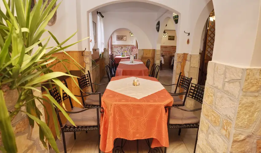 T�kert Fogad� Nagym�nyok - H�sv�t