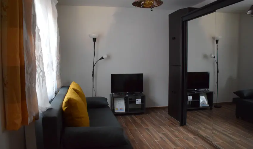 T�csi lak Szigetszentm�rton - M�jus 1. (min. 2 �j)