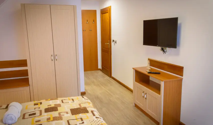 Tulipn Vendghz rvnyes - Hsvt (min. 2 j)