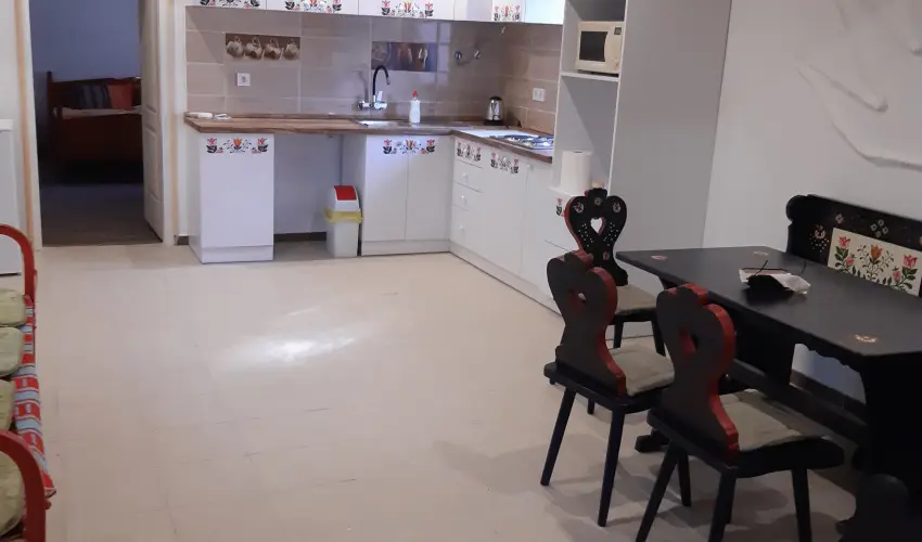 Tulip�nos Vend�gh�z �r - H�sv�t