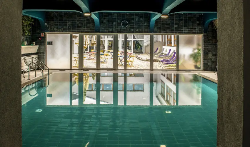 T�nd�rkert Hotel Noszvaj - H�sv�t (min. 2 �j)