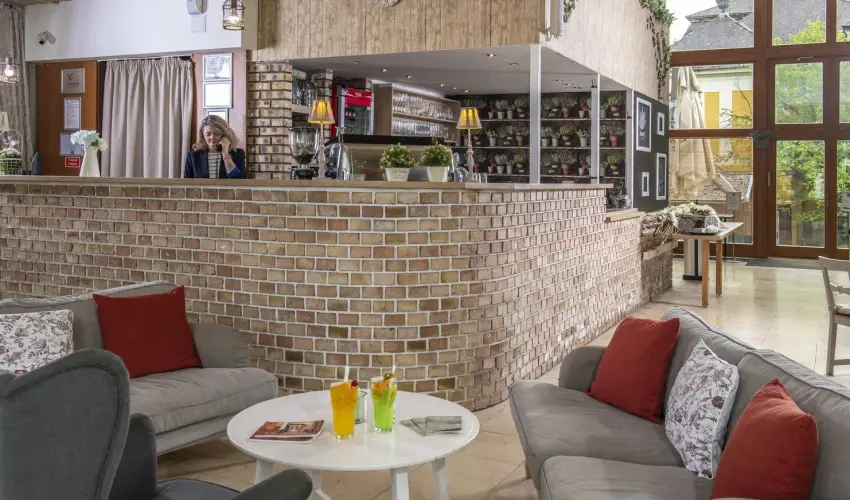 T�nd�rkert Hotel Noszvaj - H�sv�t (min. 2 �j)