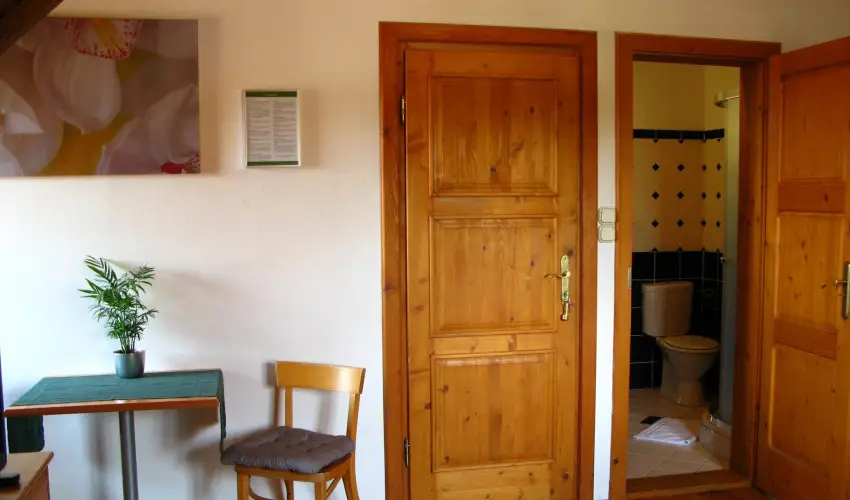 Vadr�zsa Vend�gh�z Szentendre - H�sv�t (min. 2 �j)