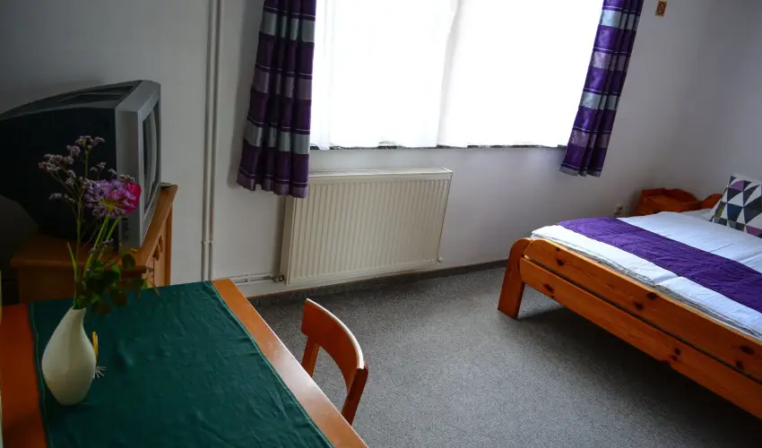 Vadr�zsa Vend�gh�z Szentendre - H�sv�t (min. 2 �j)