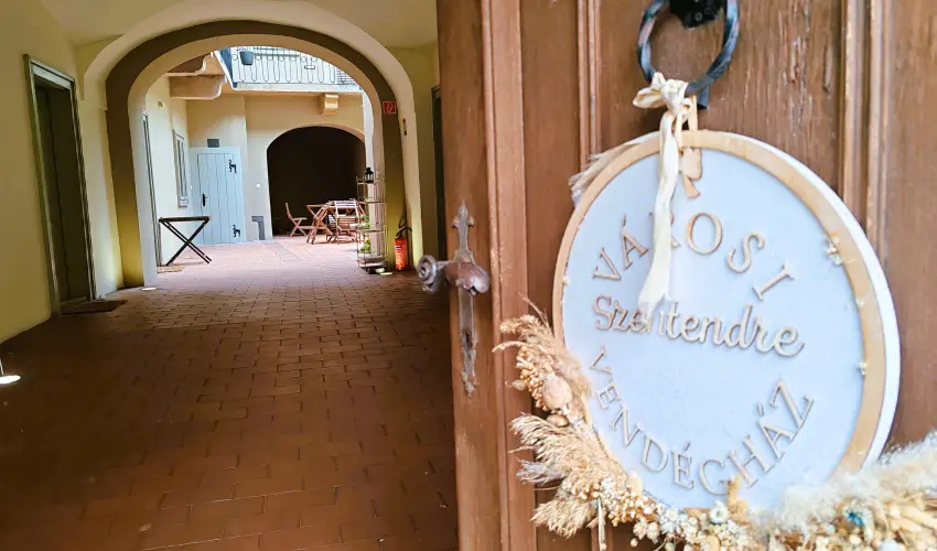 V�rosi Vend�gh�z Szentendre Szentendre - H�sv�t