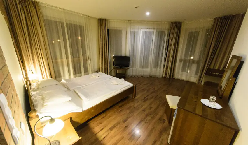 Viktor Bor- s Vendghz Balatonmriafrd - Hsvt 