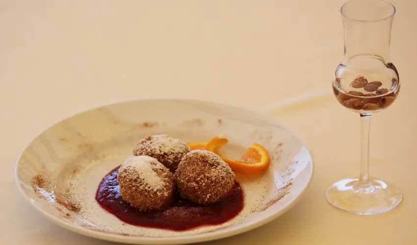 Viktor Bor- s Vendghz Balatonmriafrd - Hsvt 