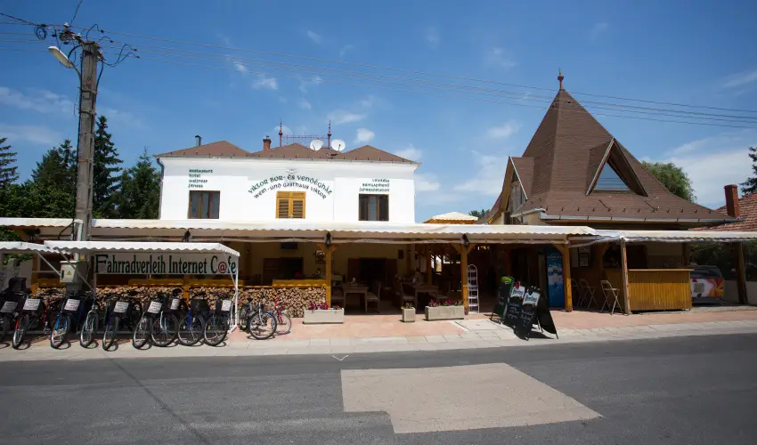 Viktor Bor- s Vendghz Balatonmriafrd - Hsvt 