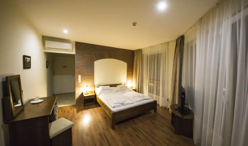 Viktor Bor- s Vendghz Balatonmriafrd - Hsvt 