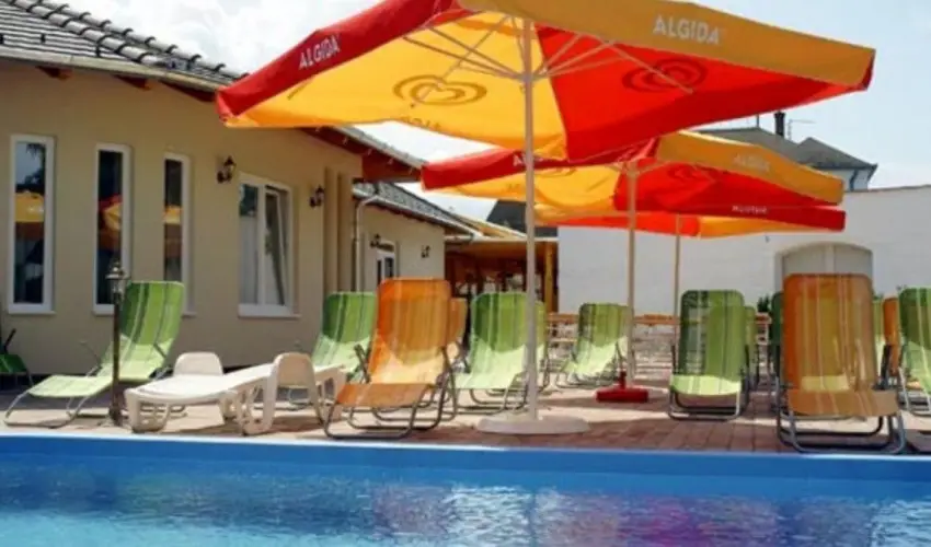 Viktor Bor- s Vendghz Balatonmriafrd - Hsvt 