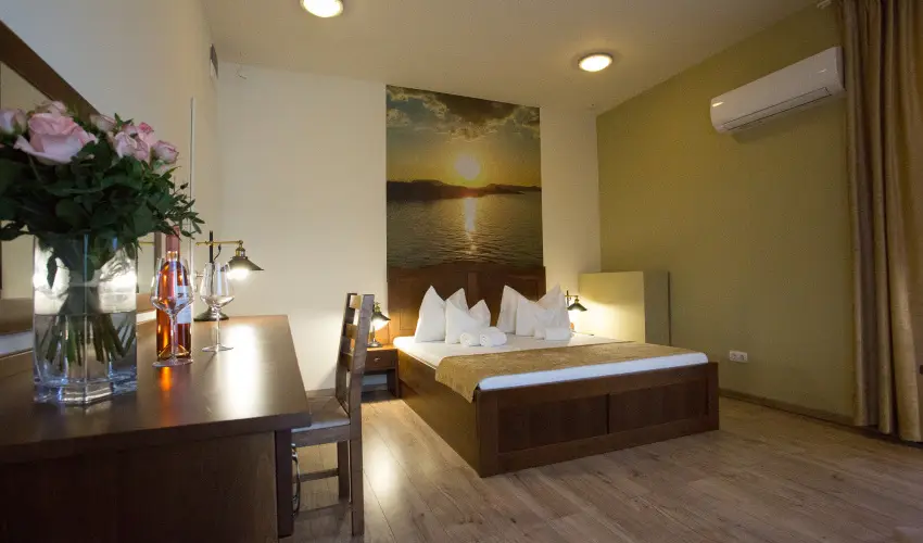 Viktor Bor- s Vendghz Balatonmriafrd - Hsvt 