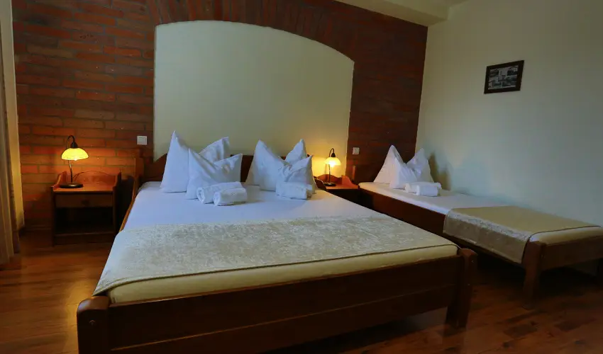 Viktor Bor- s Vendghz Balatonmriafrd - Hsvt 