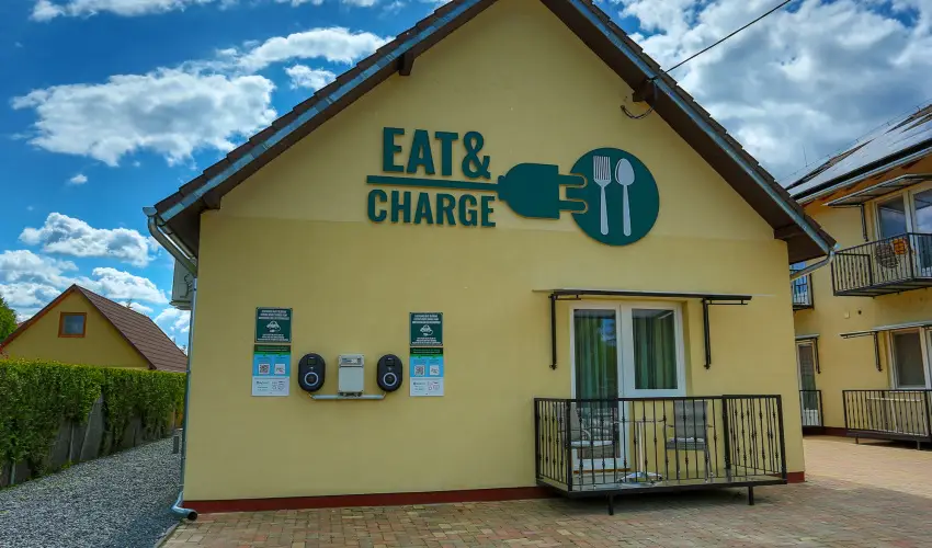 Viktor Bor- s Vendghz Balatonmriafrd - Hsvt 