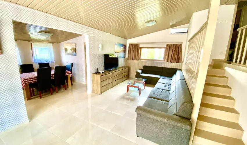 Villa 55 & Pool Sifok - Hsvt (min. 3 j)