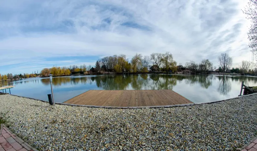 Virg dlhz Szarvas - Hsvt