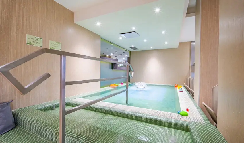 Vital Hotel Nautis Grdony - Egy hajnyi Hsvt