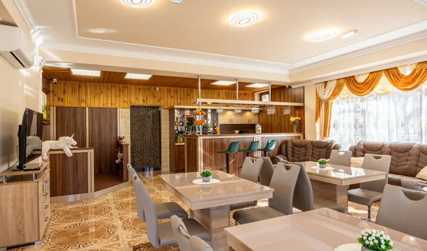 Vrs lom Apartman Panzi Tiszakcske Tiszakcske - Hsvt