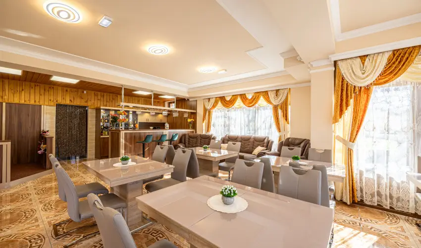 Vrs lom Apartman Panzi Tiszakcske Tiszakcske - Hsvt