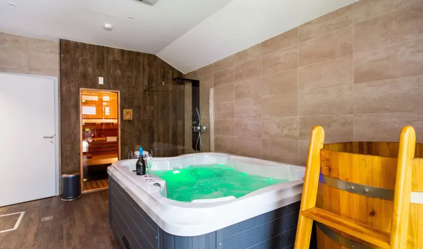 Waterfront Lodge Dunapataj - Hsvt