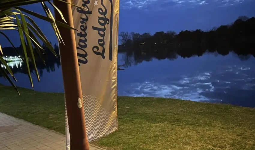 Waterfront Lodge Dunapataj - Hsvt