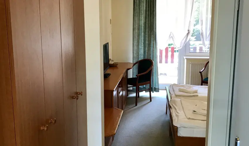 Well Hotel Harkny - Hsvt