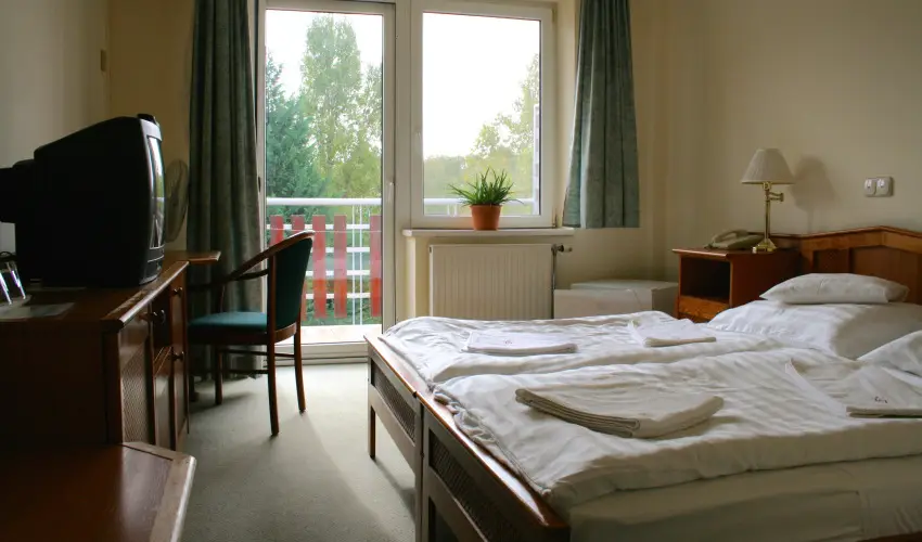 Well Hotel Harkny - Hsvt