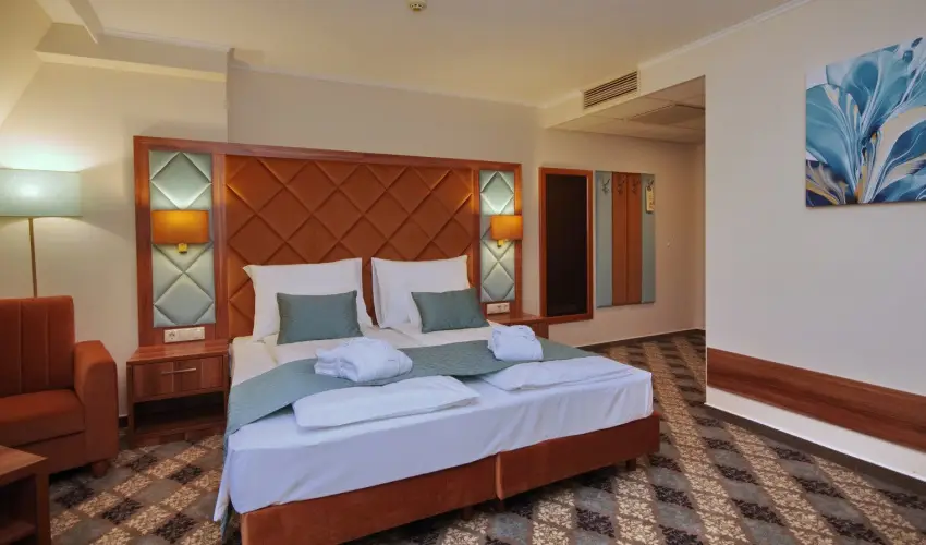 Wellness Hotel Gyula Gyula - Hsvt (min. 3 j)