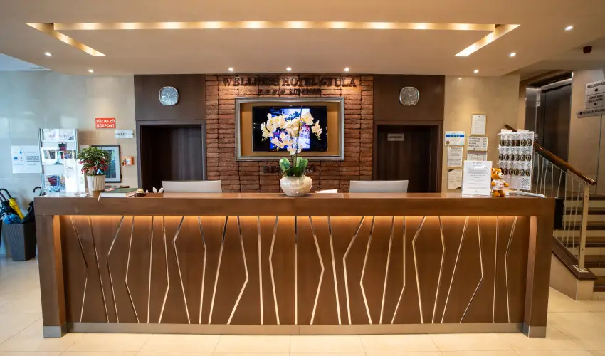 Wellness Hotel Gyula Gyula - H�sv�t (min. 3 �j)