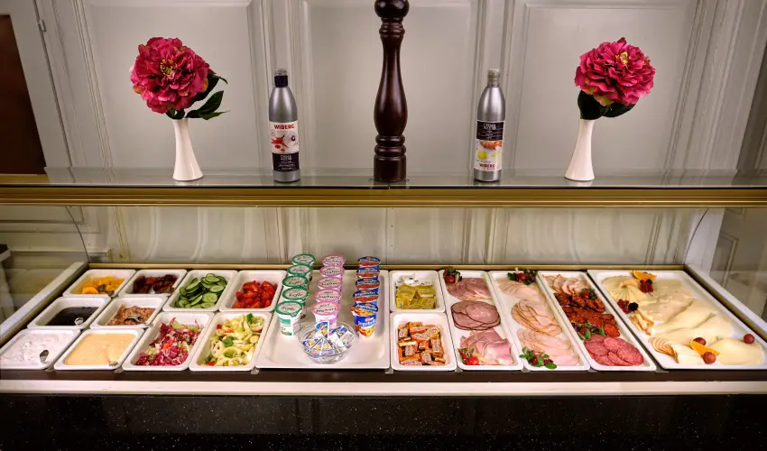 La Contessa Kastlyhotel Szilvsvrad - Hsvt