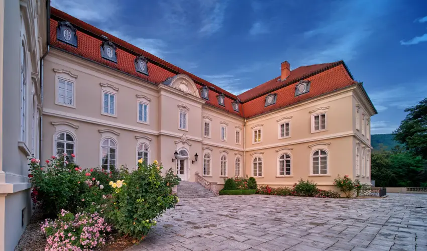 La Contessa Kastlyhotel Szilvsvrad - Hsvt