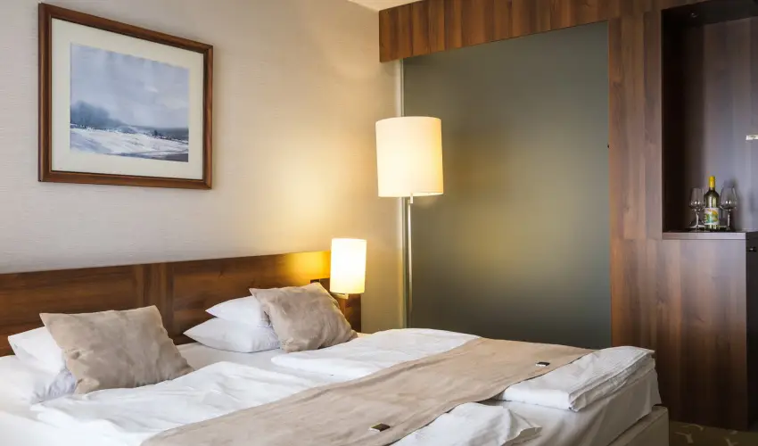 Zenit Hotel Balaton Vonyarcvashegy - Hsvt - teljes elrefizetssel (min. 2 j)