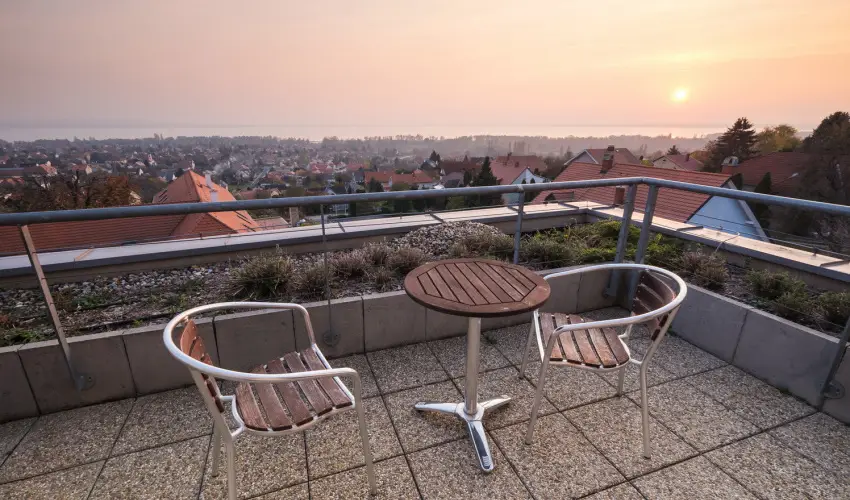 Zenit Hotel Balaton Vonyarcvashegy - Hsvt - teljes elrefizetssel (min. 2 j)