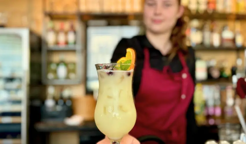 Zenit Hotel Balaton Vonyarcvashegy - Hsvt - teljes elrefizetssel (min. 2 j)