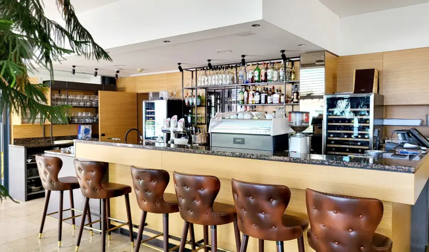 Zenit Hotel Balaton Vonyarcvashegy - Hsvt - teljes elrefizetssel (min. 2 j)