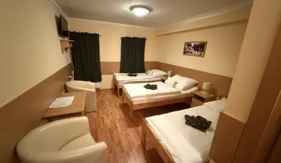 Z�ldsziget Mened�k Rendezv�ny �s Pihen�h�z B�rna